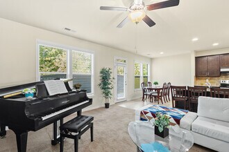 4275 Almanor Cir in Norcross, GA - Building Photo - Building Photo