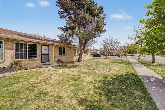 1387 S Grant St in Denver, CO - Building Photo - Building Photo