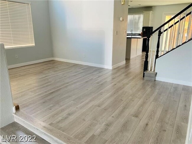 property at 4725 Sequoia Park Ave
