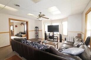 136 Main St in Montello, WI - Building Photo