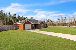 28 Pine View Rd SE in Ludowici, GA - Foto de edificio - Building Photo