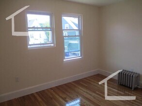 7 Donnybrook Rd in Boston, MA - Building Photo - Building Photo