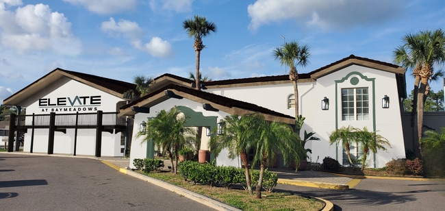 Elevate Baymeadows in Jacksonville, FL - Building Photo - Building Photo