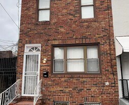 3025 Weikel St in Philadelphia, PA - Building Photo