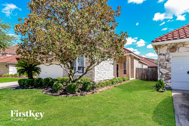 5 Peach Tree Ct in Jersey Village, TX - Building Photo - Building Photo