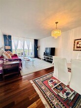 1391 S Ocean Blvd in Pompano Beach, FL - Foto de edificio - Building Photo