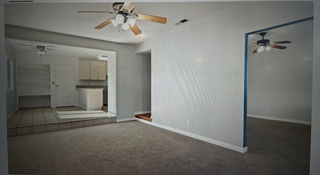 7012 Cobalt Way in Citrus Heights, CA - Building Photo - Building Photo