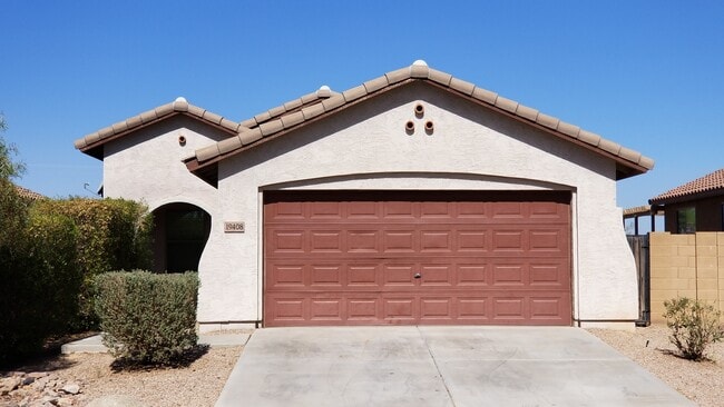 property at 19408 N Smith Dr