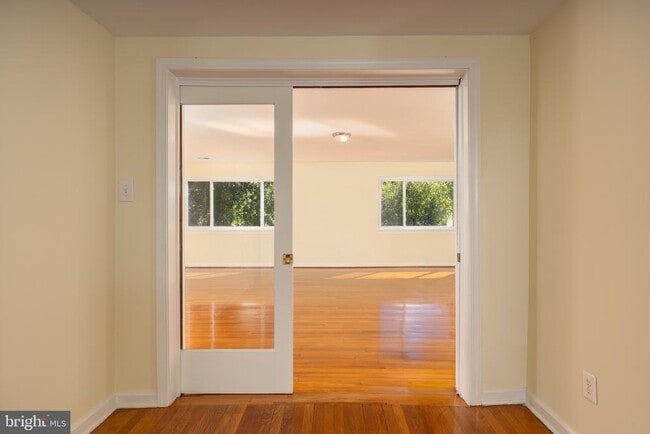 property at 6221 Walhonding Rd