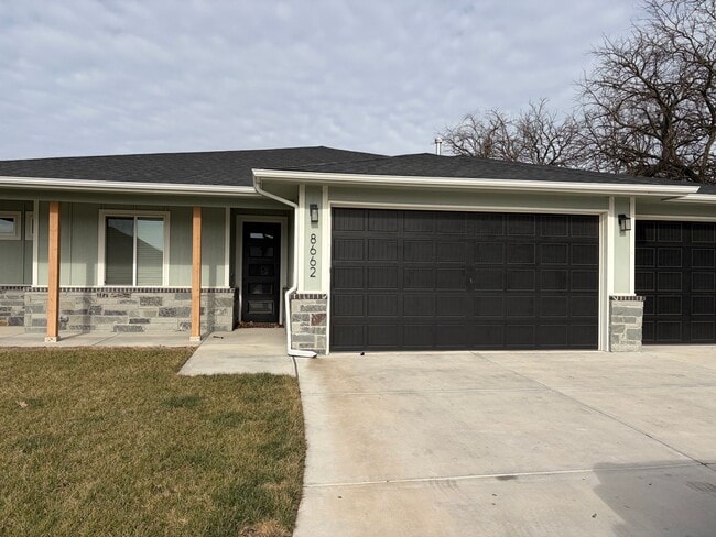 property at 8662 E Cherrywood Ct