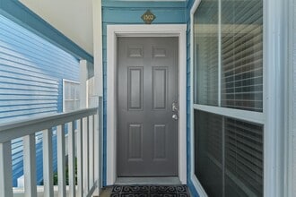 3506 Cove View Blvd in Galveston, TX - Building Photo - Building Photo