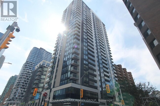 property at 340-1340 Queen St