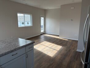 3125 Scotch Ln in Mankato, MN - Foto de edificio - Building Photo