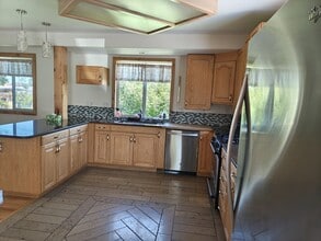 4244 W 4570 S in West Valley City, UT - Building Photo - Building Photo