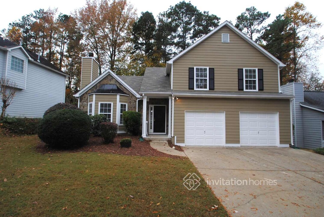 2649 Lake Park Bend in Acworth, GA - Building Photo