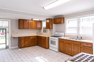 115 E Parker Rd in Morganton, NC - Building Photo - Building Photo