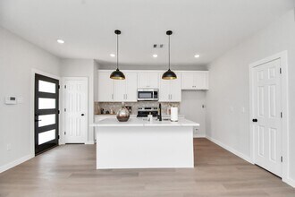 7926 Gladstone St in Houston, TX - Building Photo - Building Photo