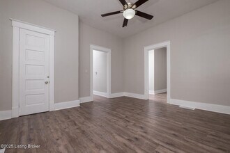 925 W Evelyn Ave in Louisville, KY - Building Photo - Building Photo
