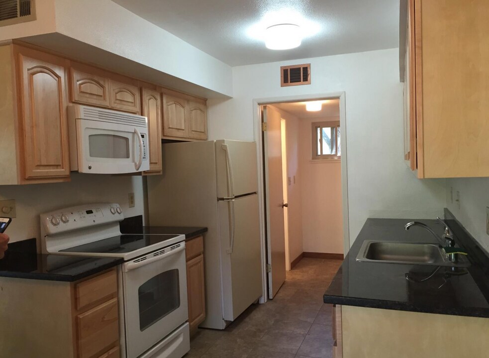 3215 Bermuda Ave in Davis, CA - Building Photo