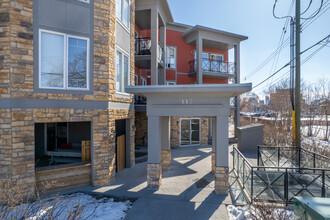 117 19 Ave NE in Calgary, AB - Building Photo - Building Photo