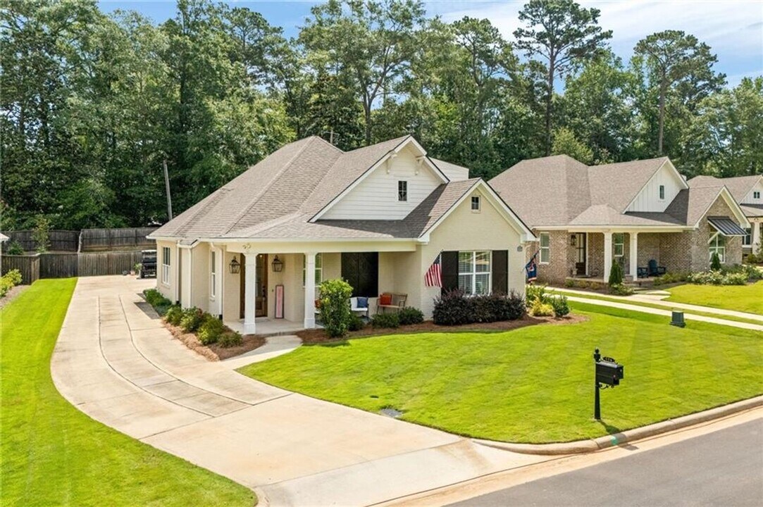 554 Arbor Dr in Auburn, AL - Building Photo