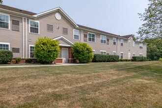 Austin Manor Apartments in Buffalo, NY - Building Photo - Building Photo