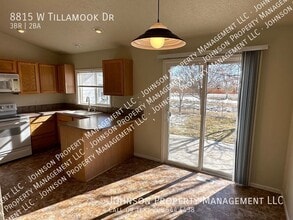 8815 W Tillamook Dr in Boise, ID - Building Photo - Building Photo