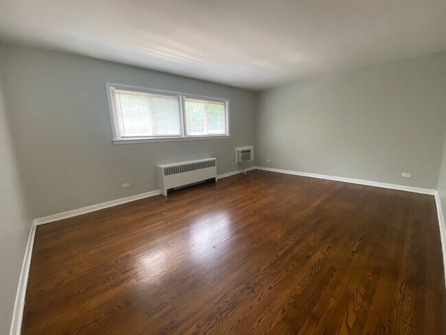 705 Dodge Ave, Unit 3N in Evanston, IL - Building Photo - Building Photo