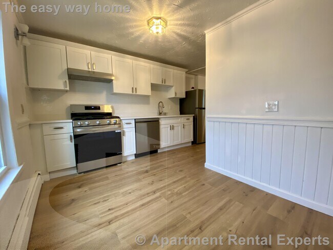 66 Elm St in Cambridge, MA - Foto de edificio - Building Photo