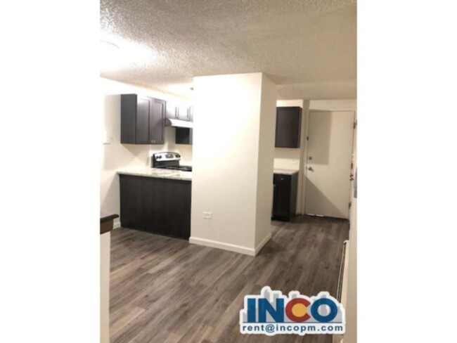 property at 1390 Everett Ct