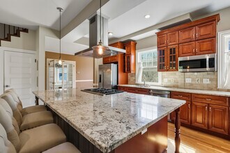 583 Watertown St in Newton, MA - Building Photo - Building Photo