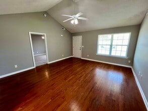 2617 Decatur Ln in Christiana, TN - Building Photo - Building Photo