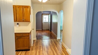 1 Dresden Ct in Albany, NY - Building Photo - Building Photo