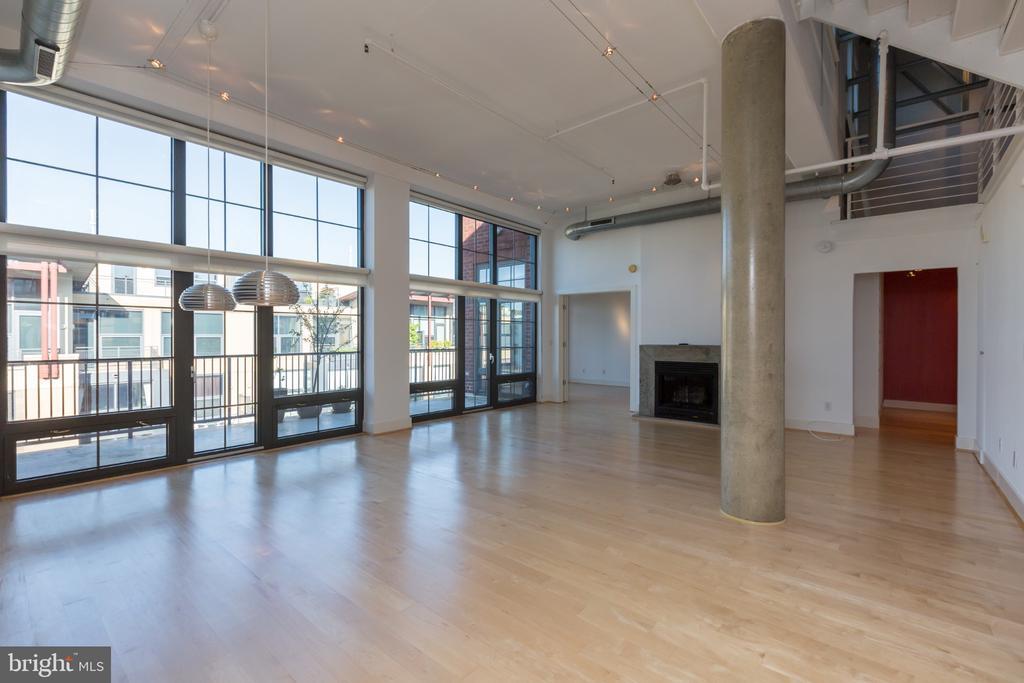 2328 Champlain St NW in Washington, DC - Building Photo