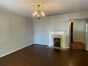 1512 South Louisiana Street, Unit Apt 2 in Little Rock, AR - Foto de edificio - Building Photo