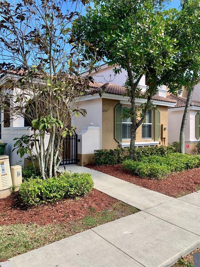 2267 NE 42nd Cir in Homestead, FL - Building Photo - Building Photo