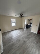 501 Pearl Harbor St in Bridgeport, CT - Building Photo - Building Photo