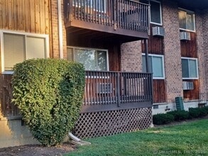 333 Vincelette St in Bridgeport, CT - Foto de edificio - Building Photo