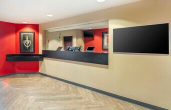 Furnished Studio-Oakland - Emeryville in Emeryville, CA - Building Photo - Building Photo