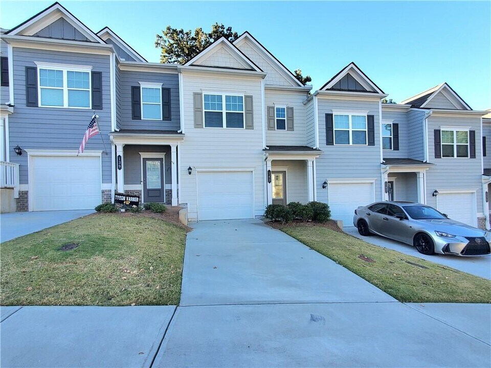 143 Sawgrass Dr in Ball Ground, GA - Building Photo