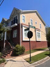 33 Myrtle St in Belmont, NC - Building Photo - Building Photo