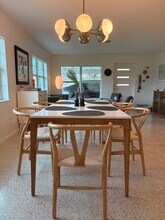 301 3rd Ave in Melbourne Beach, FL - Foto de edificio - Building Photo
