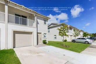 159 Carol Susan Ln in Fort Pierce, FL - Building Photo - Building Photo