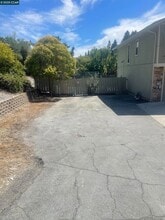 971 Livorna Rd in Alamo, CA - Building Photo - Building Photo