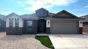 2010 Kenwood Ave in Lubbock, TX - Building Photo