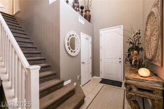 10629 Agate Knoll Ln in Las Vegas, NV - Building Photo - Building Photo