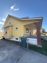 1623 Electric Ave in Lincoln Park, MI - Building Photo - Building Photo