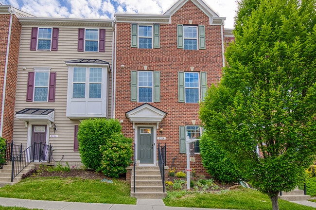 2704 Egret Way in Frederick, MD - Building Photo - Building Photo