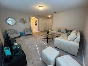5180 Oakbourne Ave in Davenport, FL - Building Photo - Building Photo