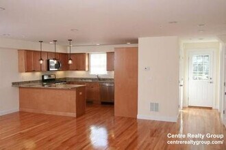 1012 Chestnut St in Newton, MA - Building Photo - Building Photo